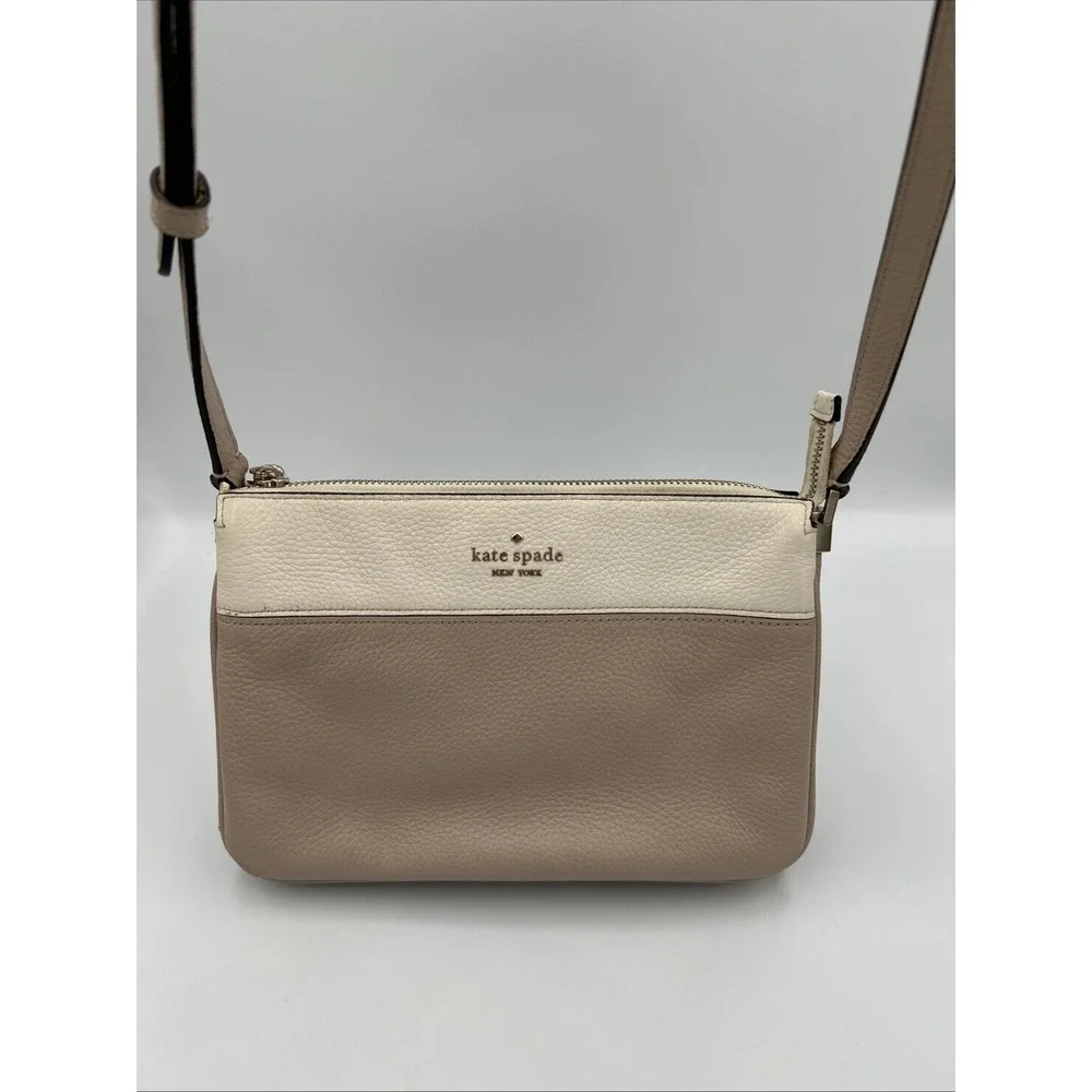 Kate Spade Leila Triple Gusset 2 Toned Pebbled Warm Beige White‎ Crossbody